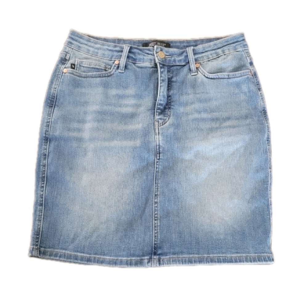 Judy Blue Tummy Control High Waist denim skirt Size XL light blue wash Strech